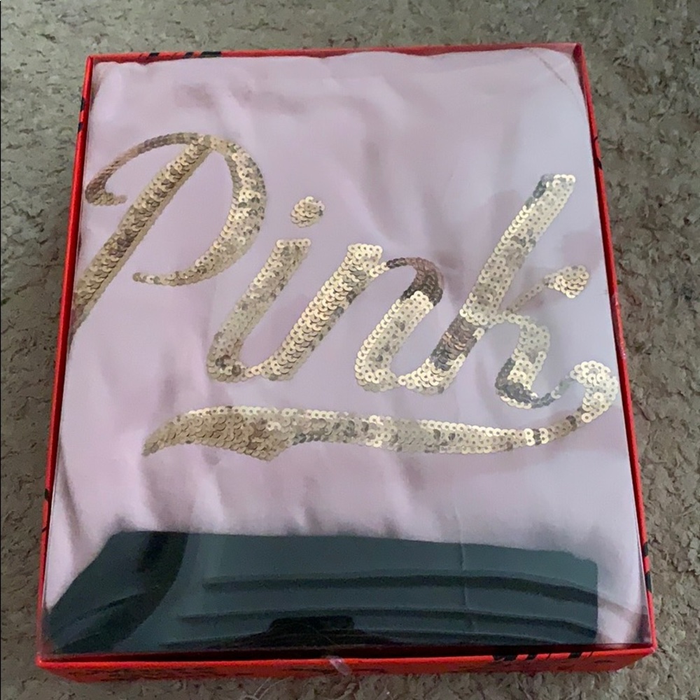 Victoria’s Secret PINK hoodie and legging gift set